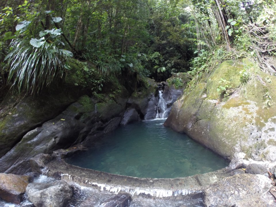 bassin bleu